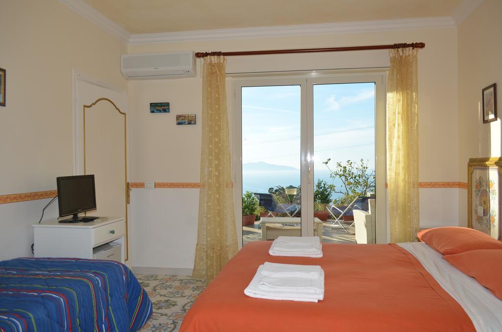 Le Ginestre Di Capri Bb & Holiday House Anacapri  Exteriör bild
