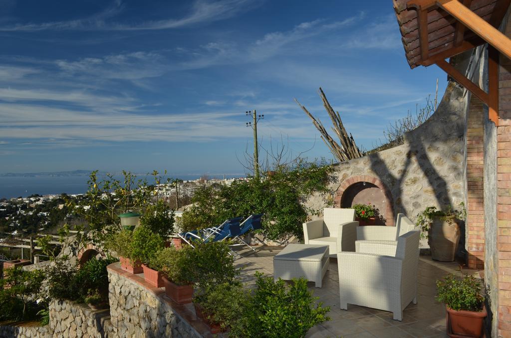 Le Ginestre Di Capri Bb & Holiday House Anacapri  Exteriör bild