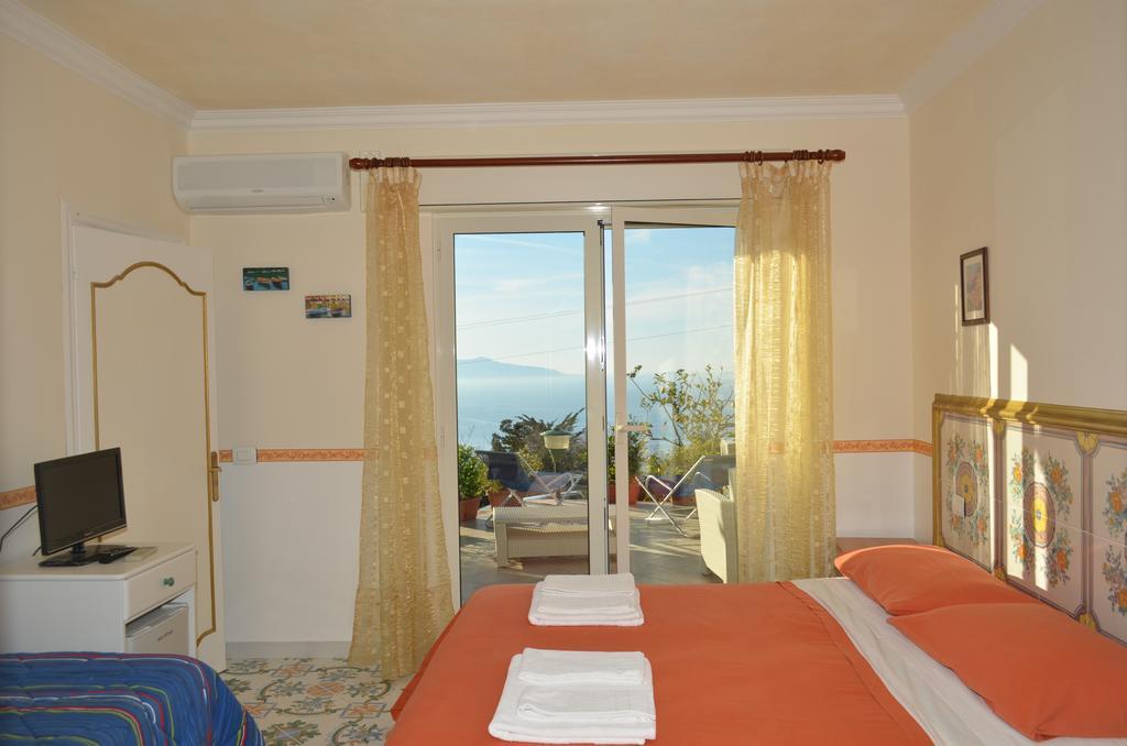 Le Ginestre Di Capri Bb & Holiday House Anacapri  Exteriör bild