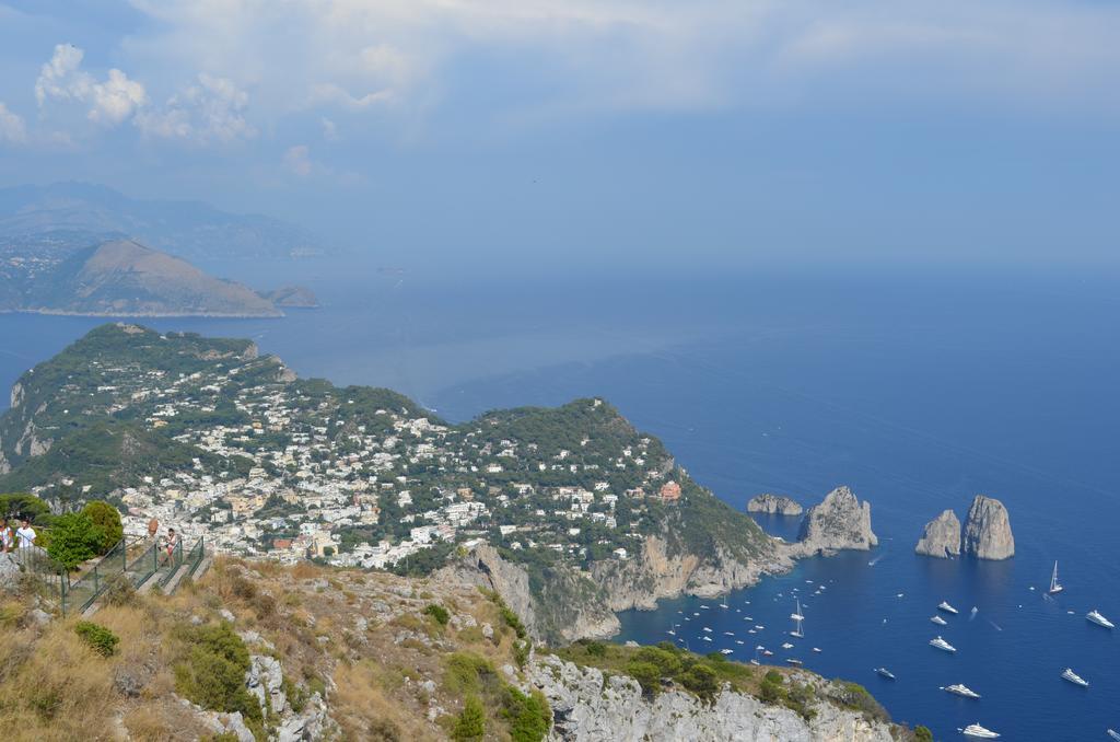 Le Ginestre Di Capri Bb & Holiday House Anacapri  Exteriör bild