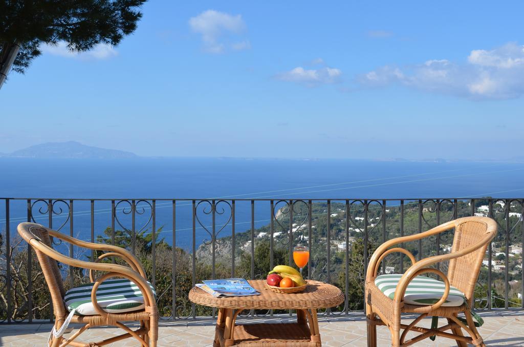 Le Ginestre Di Capri Bb & Holiday House Anacapri  Exteriör bild